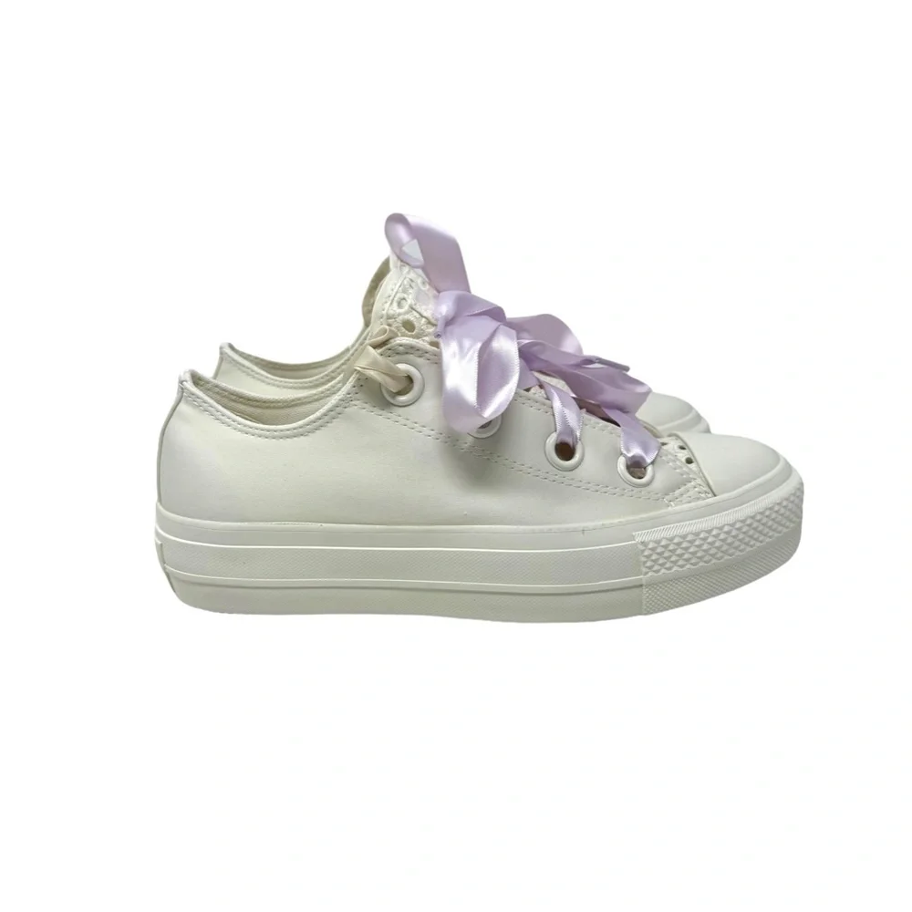 Converse Chuck Taylor Lift Platform Low Shoe Women Sneakers Egret Canvas A10301C